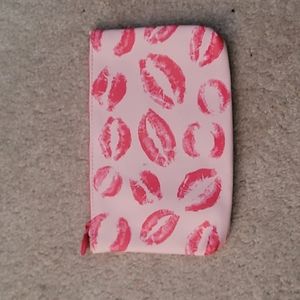 Ipsy Cosmetic Bag Valentine’s Lipstick Kiss